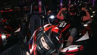 Verrell Bramasta Pamer Otot Saat Main Gokart Sama Fuji