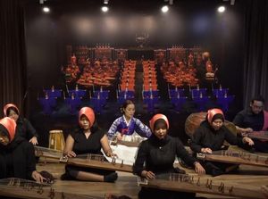 Video Kala Bengawan Solo dan Kicir-Kicir Diiringi Gayageum dari Korsel Video Kala Bengawan Solo dan Kicir-Kicir Diiringi Gayageum dari Korsel