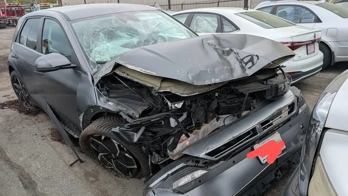 Ioniq 5 Hancur Setelah Mangkrak di Dealer 2 Bulan Ioniq 5 Hancur Setelah Mangkrak di Dealer 2 Bulan