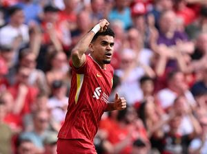 Luis Diaz Akan Bertahan di Liverpool Selama Mungkin Luis Diaz Akan Bertahan di Liverpool Selama Mungkin