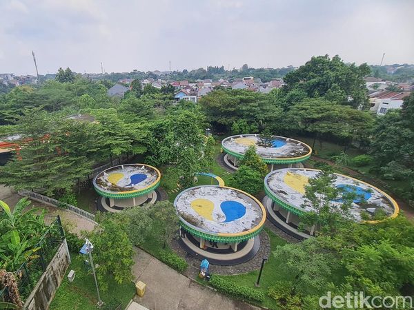 Menjelajah Taman Alun-Alun Kota Depok, Surga Rekreasi Gratis di Tengah GDC