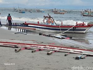 Kasus Kapal Tenggelam Tewaskan 8 Orang di Bengkulu, Pemilik Jadi Tersangka Kasus Kapal Tenggelam Tewaskan 8 Orang di Bengkulu, Pemilik Jadi Tersangka