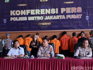 Polisi Tangkap 9 Preman Berkedok Jukir di Jakpus, Paksa Minta Rp 20 Ribu Polisi Tangkap 9 Preman Berkedok Jukir di Jakpus, Paksa Minta Rp 20 Ribu