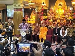 Wagub Rano Karno Bersyukur Perayaan Waisak di Jakarta Berjalan Baik