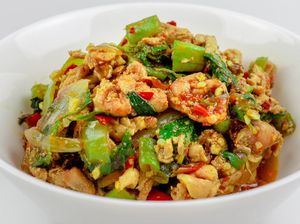 Resep Ayam Tumis Kemangi ala Thai Untuk Lauk Bekal Resep Ayam Tumis Kemangi ala Thai Untuk Lauk Bekal