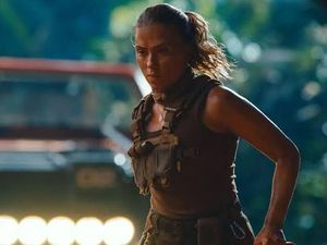 Gak Sabar Lihat Aksi Scarlett Johansson di Jurassic World Rebirth?