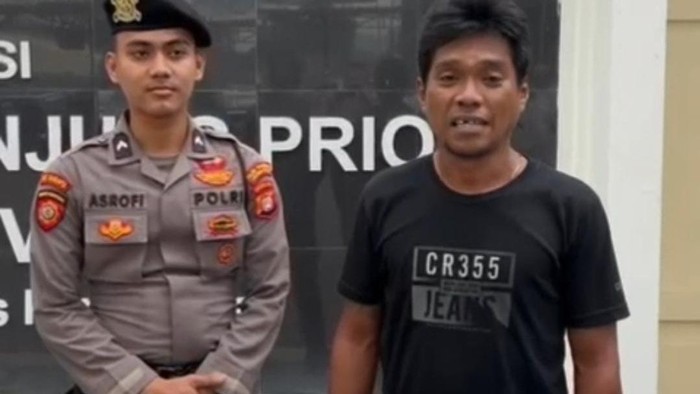Swengly mengadu ke Polres Pelabuhan Tanjung Priok usai kehilangan dompetnya yang berisi tiket kapal pulang ke Ternate. Polres berbagi surat keterangan jalan. (Dok istimewa).