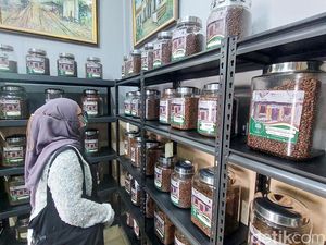 Berburu Biji Kopi Terbaik Nusantara di Kota Cimahi Berburu Biji Kopi Terbaik Nusantara di Kota Cimahi