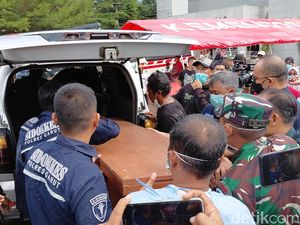 13 Korban Ledakan Amunisi Garut Teridentifikasi, Ini Daftarnya 13 Korban Ledakan Amunisi Garut Teridentifikasi, Ini Daftarnya