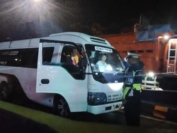 Kurir Sabu 7 Kg Jaringan Malaysia Diringkus di Tol Warugunung