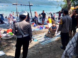 Long Weekend Wisatawan Serbu Pesisir Selatan Trenggalek