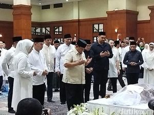 Bapak Pencak Silat Dunia Eddie Nalapraya dalam Kenangan Prabowo-Pramono