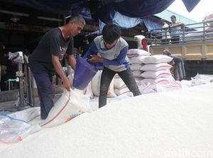 3 Daerah di RI yang Harga Berasnya Selangit