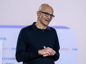 PHK Ribuan Orang, CEO Microsoft Tenangkan Karyawan PHK Ribuan Orang, CEO Microsoft Tenangkan Karyawan