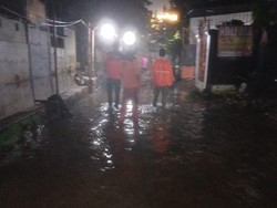 Serpong Utara Tangsel Sempat Banjir 130 Cm, Air Sudah Surut