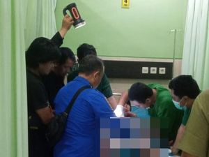 Kakek Kesakitan Bikin Kaget Damkar Ngawi, Ternyata Kelaminnya Terjebak Paralon Kakek Kesakitan Bikin Kaget Damkar Ngawi, Ternyata Kelaminnya Terjebak Paralon