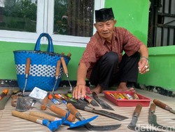 Mbah Hadi Penjual Pisau Keliling Wonosobo Naik Haji Usai Nabung 30 Tahun