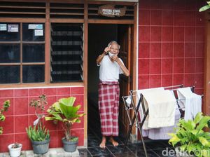 Jokowi Akui Kasmudjo Bukan Dosen Pembimbing Skripsi, Tapi... Jokowi Akui Kasmudjo Bukan Dosen Pembimbing Skripsi, Tapi...