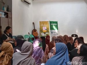 Upaya Komunitas Soerabaca Terus Giatkan Api Literasi di Kota Pahlawan Upaya Komunitas Soerabaca Terus Giatkan Api Literasi di Kota Pahlawan