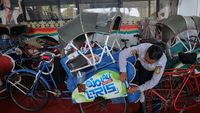 Keliling Solo Naik Becak, Kini Bisa Bayar Pakai QRIS