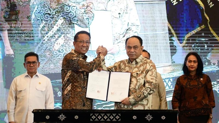 Kemenkop dan Kemenkum teken MoU percepat legalitas pembentukan Kopdes Merah Putih (dok.istimewa)