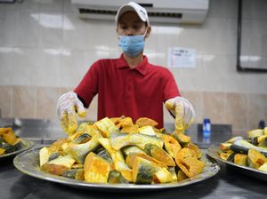 Makanan dengan Cita Rasa Nusantara untuk Jemaah Haji Indonesia Makanan dengan Cita Rasa Nusantara untuk Jemaah Haji Indonesia