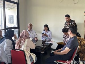 Perusahaan di Surabaya Ngaku Tak Punya Uang Lunasi Pesangon Eks Karyawan Perusahaan di Surabaya Ngaku Tak Punya Uang Lunasi Pesangon Eks Karyawan