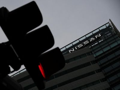 Nissan Bakal Pangkas 20.000 Karyawan!