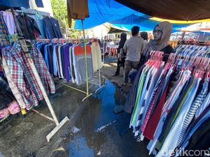 Air Septic Tank Toilet Pasar Sumpang Parepare Meluber ke Lapak Pedagang Air Septic Tank Toilet Pasar Sumpang Parepare Meluber ke Lapak Pedagang