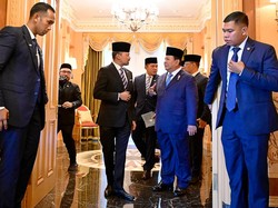 Prabowo Dijemput Langsung Putra Mahkota Brunei Menuju Istana Nurul Iman