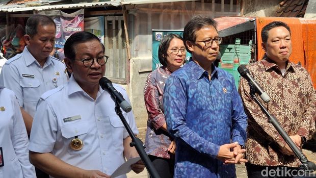 Pramono luncurkan Pasukan Putih, JakCare, dan JakAmbulans (Brigitta Belia/detikcom)