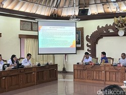 Soal Siswa Titipan agar Dapat Sekolah, DPRD Bali: Ya Kami Bantu