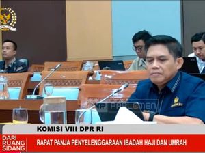 Dirjen Bea Cukai Bebaskan Bea Masuk untuk Barang Jemaah Haji 2025 Dirjen Bea Cukai Bebaskan Bea Masuk untuk Barang Jemaah Haji 2025