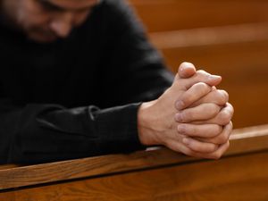 Renungan Harian Katolik Selasa, 24 Juni: Santo Yohanes, Pembaptis Renungan Harian Katolik Selasa, 24 Juni: Santo Yohanes, Pembaptis