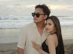 Setahun Menikah dengan Mahalini, Rizky Febian Luapkan Perasaan Setahun Menikah dengan Mahalini, Rizky Febian Luapkan Perasaan