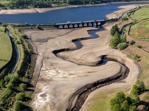 Waduk Inggris Dilanda Kekeringan, Terparah dalam 69 Tahun