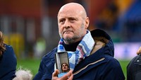 Attilio Lombardo juga bagian dari era keemasan Sampdoria. Pria berkepala plontos itu kemudian hijrah ke Juventus. Lombardo bagian dari asisten pelatih Sampdoria saat terdepak ke Serie C. (Foto: Getty Images/Simone Arveda)