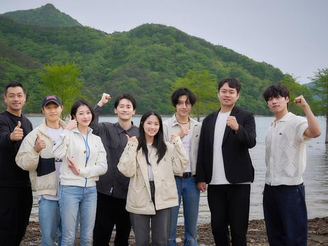 Deretan aktor dan pendukung film horror Salmokji/Foto: soompi.com