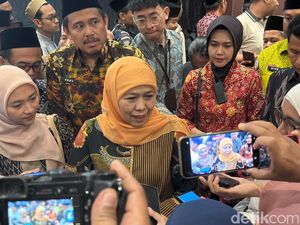 Khofifah Jamin SPMB SMA/SMK Negeri di Jatim Berjalan Transparan Khofifah Jamin SPMB SMA/SMK Negeri di Jatim Berjalan Transparan