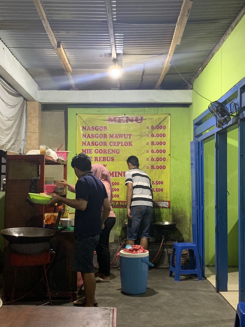 Harga Makanan di Tulungagung Serba Murah, Bikin Warganet Penasaran