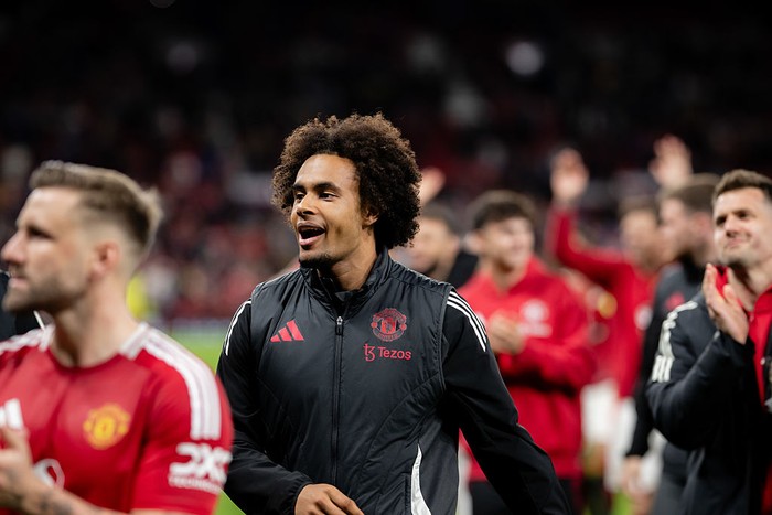 MANCHESTER, ENGLAND - MAY 8:  Joshua Zirkzee of Manchester United reacts at the end of the UEFA Europa League 2024/25 Semi Final Second Leg match between Manchester United and Athletic Club at Old Trafford on May 8, 2025 in Manchester, United Kingdom. (Photo by Ash Donelon/Manchester United via Getty Images)