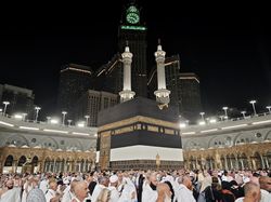Biaya Pembuatan Kiswah Kabah Capai Rp 97 M, Bahannya dari Jerman dan Italia!