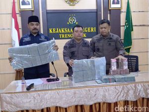 Kejari Trenggalek Amankan Rp 1,59 M dari Korupsi KUR Petani Porang Kejari Trenggalek Amankan Rp 1,59 M dari Korupsi KUR Petani Porang