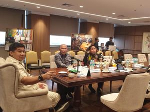 Said PDIP Dukung Menteri Ara Tindak Dugaan Korupsi Bantuan Rumah di Sumenep Said PDIP Dukung Menteri Ara Tindak Dugaan Korupsi Bantuan Rumah di Sumenep