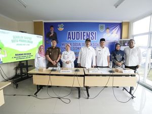 Mensos ke Calon Siswa Sekolah Rakyat di Probolinggo: Jangan Kecil Hati