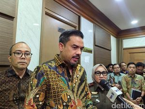 Pemerintah Mau Bikin Super App buat UMKM Pemerintah Mau Bikin Super App buat UMKM