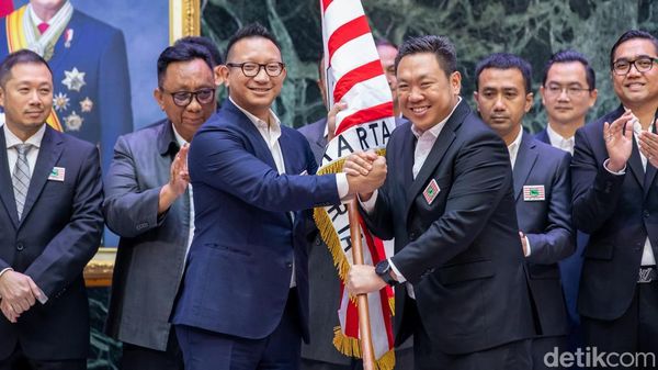 Momen Pelantikan Pengurus Pordasi DKI di Balai Kota