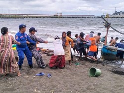 Satpolairud Polres Situbondo dan TNI AL Patroli Cegah Kriminalitas