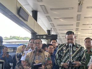 Pramono Resmikan TransJabodetabek Rute Vida Bekasi-Cawang Pramono Resmikan TransJabodetabek Rute Vida Bekasi-Cawang