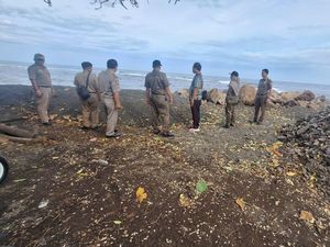Sungai Dekat Pura Penimbangan Diuruk Ilegal, Ternyata Dilakukan Desa Adat Sungai Dekat Pura Penimbangan Diuruk Ilegal, Ternyata Dilakukan Desa Adat